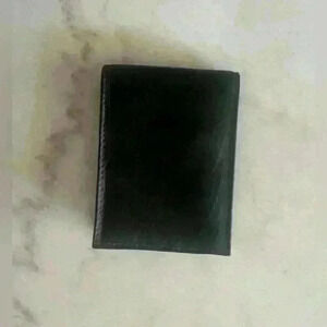 Perry Ellis black leather portfolio men’s wallet new without tags